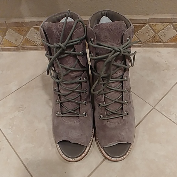 *CLeaRaNCe* SBICCA *Xandra* Ankle Sandal Sz 9 EUC - Picture 2 of 7